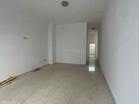 🏡 LOCALE COMMERCIALE IN VENDITA📍ACQUEDOTTO DURAZZO