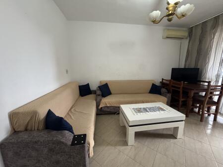 Apartament 1+1 me qera ne Kinostudio!