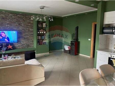 Apartament 2+1+2 ne shitje tek Fresku