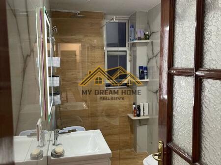Shitet, Apartament 2+1, Ish Fabrika Bukes, Durres