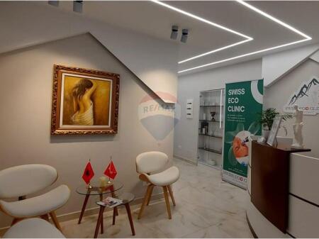 KLINIKË DERMATO-ESTETIKE / AMBIENT ZYREI'm  