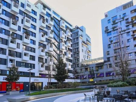 IN VENDITA : ULTRA 🏘 2+1+2wc  (📍Complesso Square21 ) - 21 Dhjetori, 113 m² (Prezzo 298,000€)🧭 - 🔥PREZZO SPECIALE NEL COMPLESSO PER IL MOMENTO, 2650€/m🔥