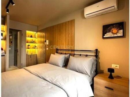 Studio per Qera Qender!