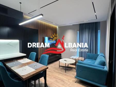 Apartament 2+1 me qera në rrugën e Barrikadave afër sheshit Skëndërbeu në Tiranë (ID 42215028)