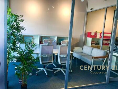 WE RENT MODERN OFFICE IN THE CONDOR COMPLEX, TIRANA