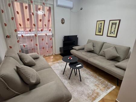Apartment 1+1 for rent near Petro Nini!
