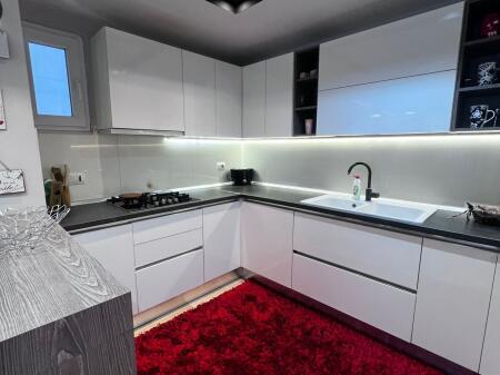 Affittasi 2+1+blocco