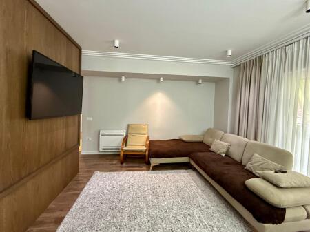 🏠 VENDESI APPARTAMENTO 3+1+2 – Via Kavajes