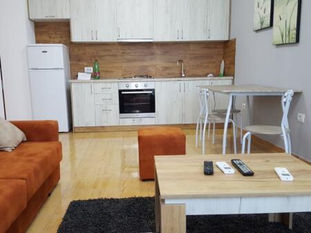 Apartament - Për Qira 2+1 ne LAPRAKE