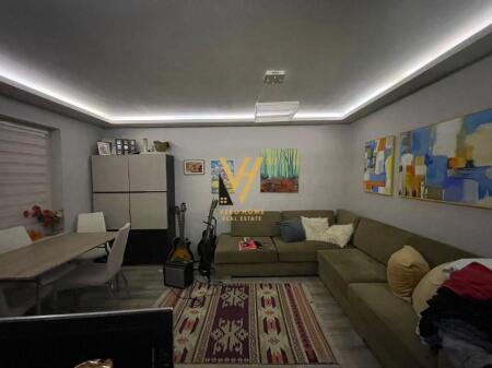 JEPET APARTAMENT 2+1+BLK ME QERA TEK AMBASADA AMERIKANE 650 EURO