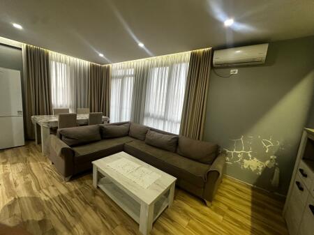 Fusha Aviacionit Jepet Apartament 2+1 Me Qera