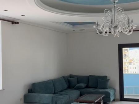 Jepet me qera apartament 2+1 te Rruga e Durresit