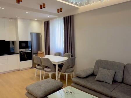 Jepet me qira apartament 2+1 në FZ Rezidence.