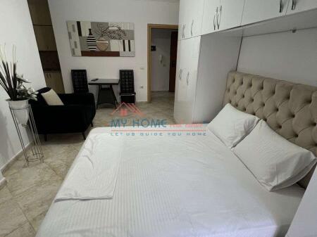 Studio apartment for rent Barricades Street