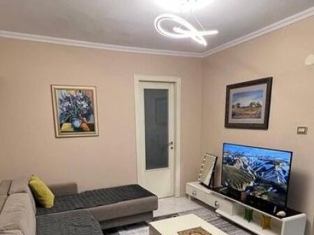 TEK CAFE FLORA SHESIM APARTAMENT 2+1