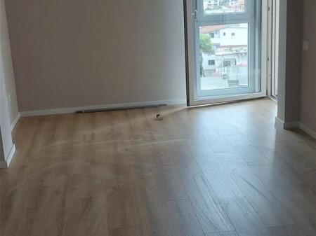 VENDESI APPARTAMENTO 2+1 XHAMLLIK 189.000 EURO