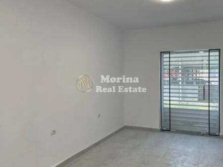 Qera, Ambient Biznesi, Stadiumi Dinamo, 800 euro/muaj