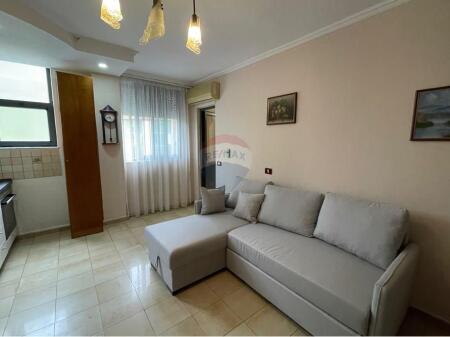 Apartament me Qira 1+1 tek Shkolla Baletit