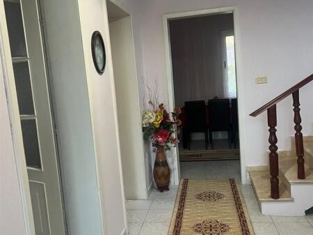 🏠 House/Villa for Rent Typology: 1+1 Villa: 2-story 📍 Laprake, Blloku Gintash