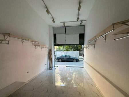 COMMERCIAL PREMISES FOR SALE, AT THE FORMER BLOCK!