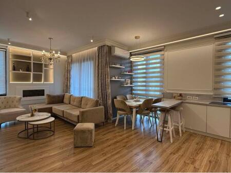 APARTAMENT 2+1+2+ POST PARKIMI PËR QIRA TEK PARK GATE RRUGA E ELBASANIT!