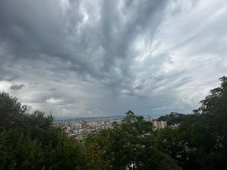 SHTEPI PRIVATE ME QERA MUZEUMI, DURRES