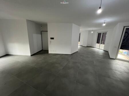 Office For Rent at 9-Storey Building (ID BZ2743) Tirana