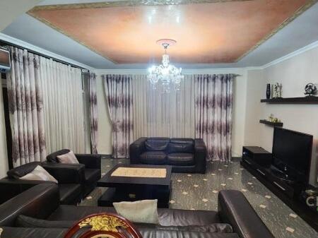 QIRA APARTAMENT 3+1 KOMUNA E PARISIT, KRISTAL CENTER!