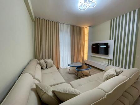 Apartament 2+1 per qira prane Hotel Radisson.