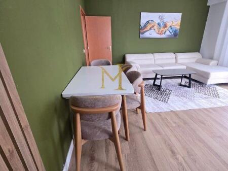 Shitet Apartament 2+1 i investuar, plazh Hekurudha !