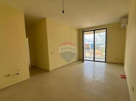 Qira/ Ambient zyrash, Golden Tower, Mine Peza