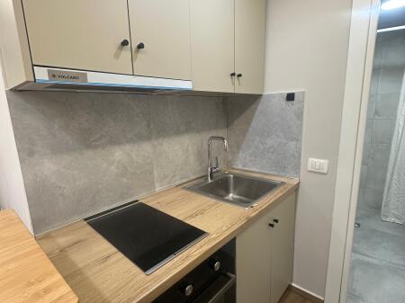 Apartament 1+1, Qender!