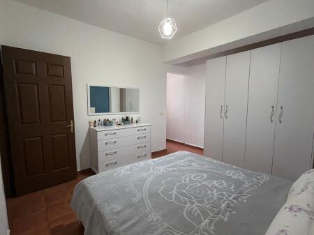 Shitet apartament 2+1 rruga Dritan Hoxha, Tiranë