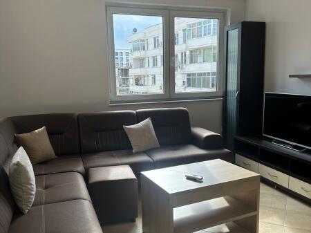 Super Apartament 2+2 Banjo tek Bulevardi Ri