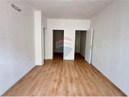 APARTMENT 1+1 FOR SALE - DRY LAKE