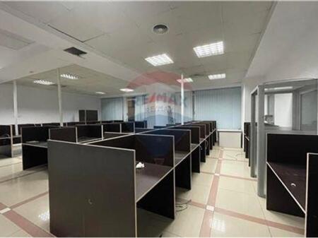 Ufficio in affitto di fronte al Kristal Center!