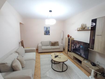 🏠 Jepet me qira: Apartament 2+1 në Myslym Shyr