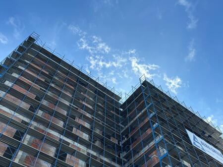 🏡 Shitet apartament 1+1+Post Parkimi te Orbitali, Bulevardi i Ri