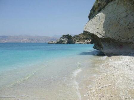 SHITET TOKE NE BREGDETIN E JUGUT! Çmimi sipas kërkesës