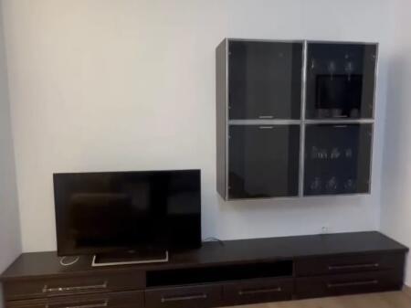 1+1,i mobiluar luks te bulevardi zogu i pare,750 euro