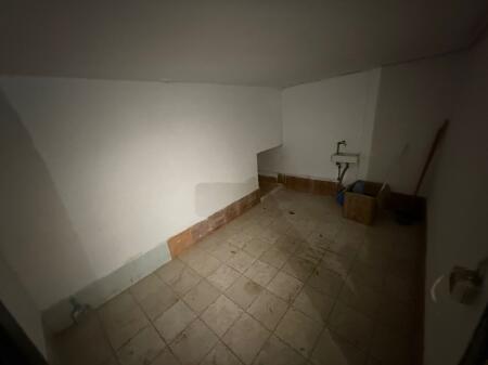 Shops for rent in the municipality