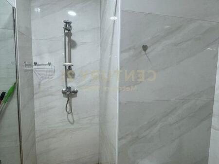 Apartament 1+1 me Qira tek Ish Tregu Elektrik.