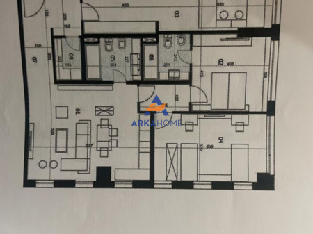 FOR SALE APARTMENT 3+1+2 "DOWNTOWN ONE , ELBASANIT STREET " (NEGOTIABLE PRICE)