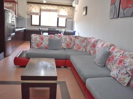 Qera, Apartament 3+1+2, Rruga 5 Maji