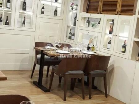 Qera, Ambient Biznesi, Rr.Durrsit, 2.000 euro/muaj