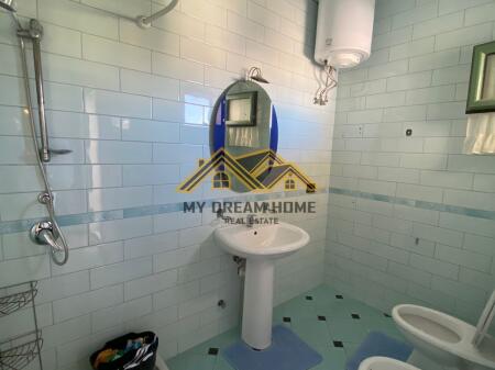 SHITET PAPAFINGO PRAN KAZAZIT NE DURRES!