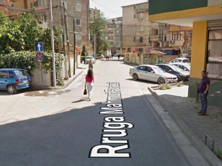 Tek rruga e Barrikadave jepet Garsoniere me qira