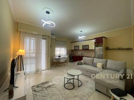 PER QIRA,KODRA E DIELLIT APARTAMENT 1+1 ME VERAND 550 € /Muaj