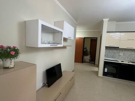 JEPET ME QIRA 2+1+1 Misto Mame 40.000 LEKE