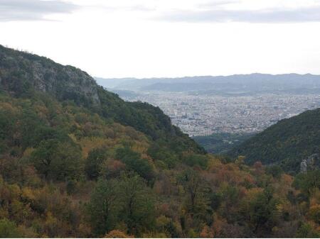 SHESIM TOKE NE LINZE 140,000 €